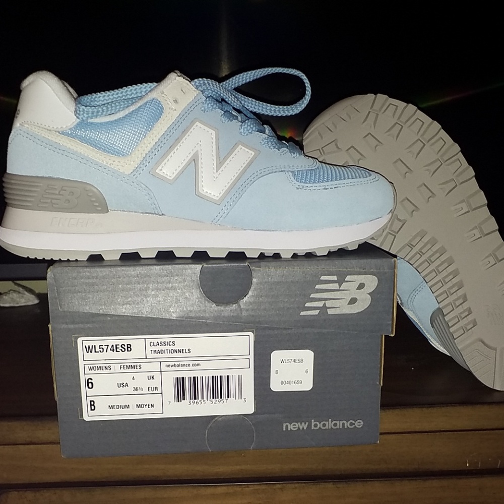 New Balance 574 Baby Blues